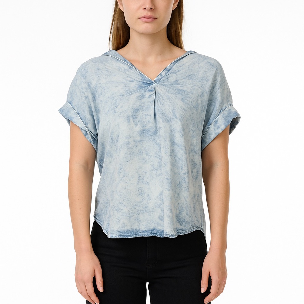 Thread & Supply Acid Wash Chambray Rolled Sleeve Tencel Top‎ XS Blue